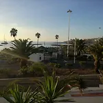 Sunny Адехе